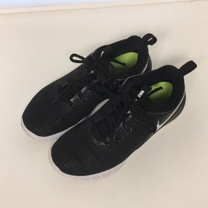 GUC Nike volleyball shoes